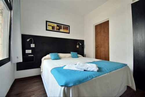 Imagen 4 de 12 de Venta Posada De 8 Habitaciones En El Centro. Inversión!
