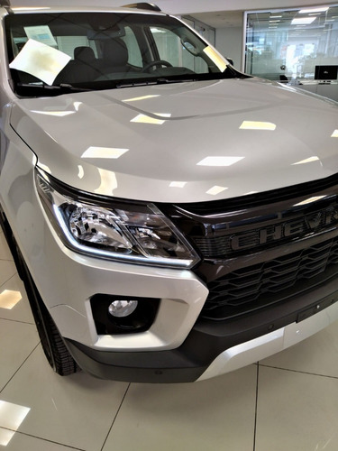 Imagen 4 de 25 de Chevrolet S10 High Country Hc 4x4 At Entrega Con Oficial Em!
