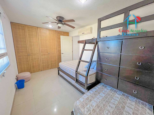 Cad Diamante Lakes Rubí 219. Terraza Con Vista A Las Albercas Y Áreas Comunes