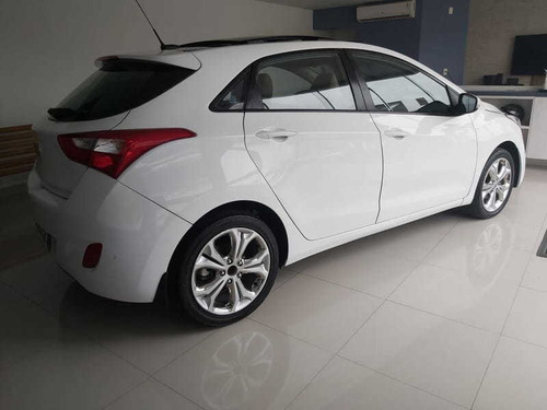 Imagem 2 de 15 de Hyundai I30 _4p_ 2015