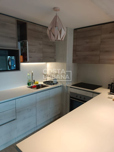 Venta Hermoso Departamento El La Foresta