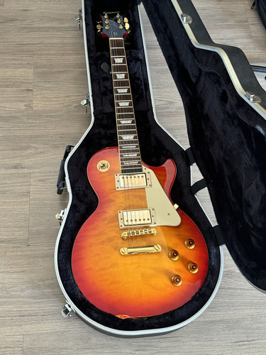 EpiPhone Les Paul Ultra 2011 Sunburst (Usado)