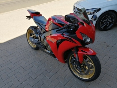 Honda Cbr 1000 Rr Fireblade Única
