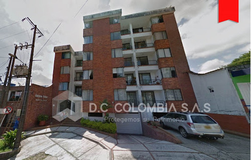 Apartamento En Venta La Grama 815-4744