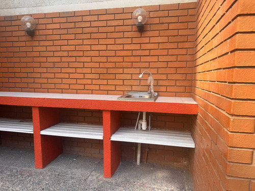 Metro Toesca Con Bodega (91756)