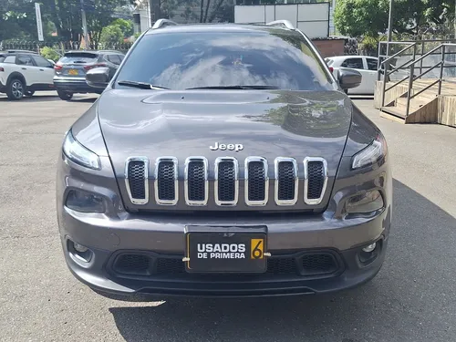 Jeep Cherokee LONGITUDE PLUS 3,2 AT 4X4