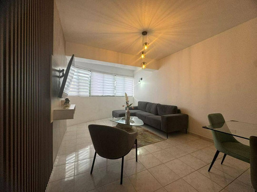 Se Alquila Apartamento En Urb. El Bosque
