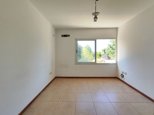 Duplex En Sol Paraná Barrio Privado. P Esther