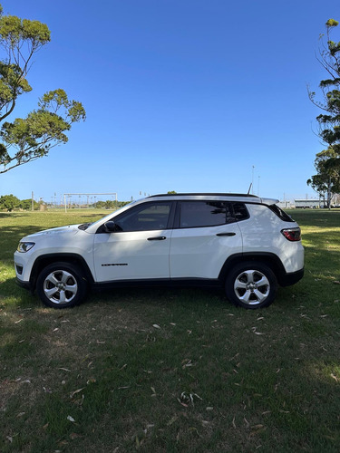 Jeep Compass 2.4 Sport 4x2 Mt 5p