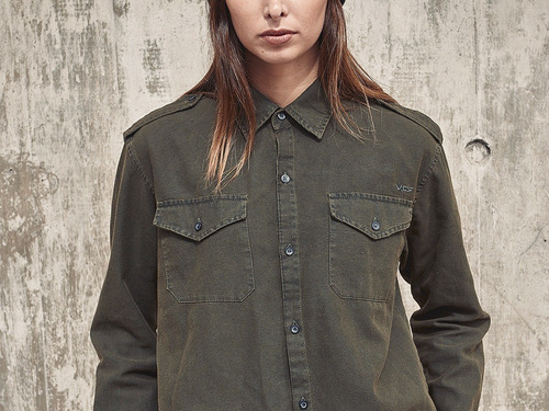 Imagen 4 de 6 de Camisa Vicus Fall Verde Militar