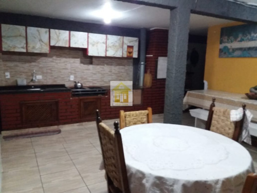Casa A Venda No Bairro Guabirotuba Em Curitiba - Pr. - 399-1