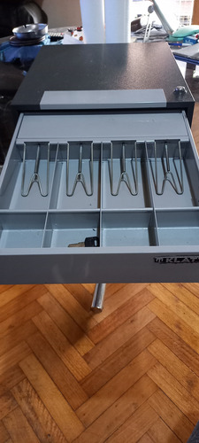 Caja Registradora Metálica Con 4 Compartimientos C/llave Gris