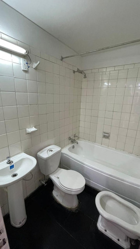 Oportunidad! Venta Depto Providencia. Metro Leones. 3d+2b