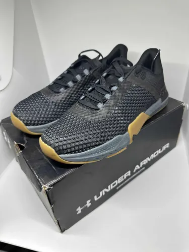 Fotos de zapatos under armour cheap usados