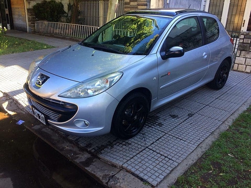 Peugeot 207 Quiksilver 2010