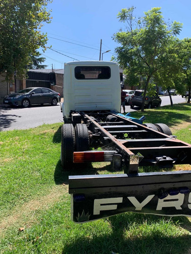 Tata 609 Chasis - Excelente Estado