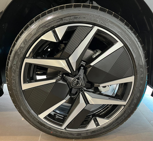 Peugeot 208 1.0T Gt