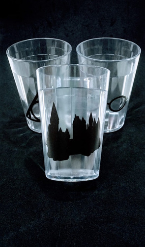 Imagem 4 de 8 de Kit Contendo 3 Copos Americanos Em Acrílico Harry Potter
