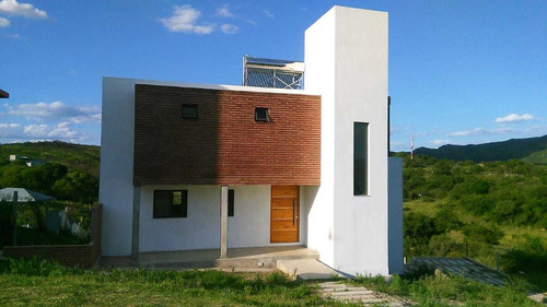 Vendo Casa 3 Dormitorios ( Tierra Alta. Carlos Paz )