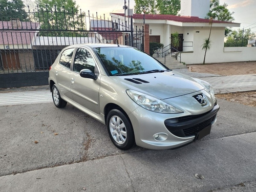 Imagen 3 de 7 de Peugeot 207 2010 1.4 Xs
