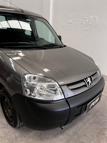 Peugeot Partner 1.6 Hdi Furgon Confort 92 5as