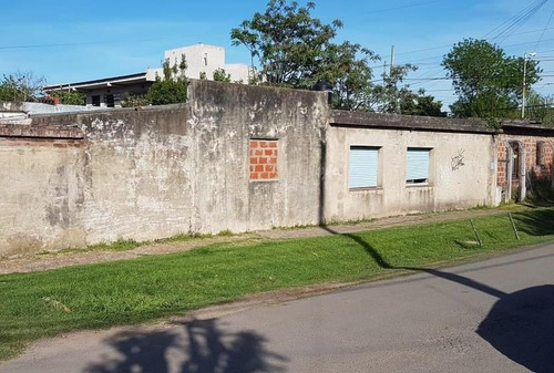 Imagen 2 de 6 de Casa En Venta En José C Paz