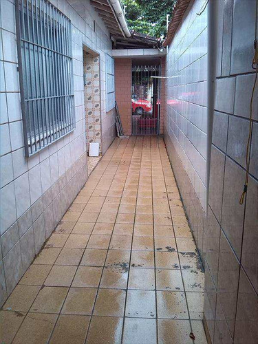 Imagem 21 de 21 de Você Que Está Procurando Imóvel Em Praia Grande, Esta É Uma Excelente Oportunidade De Fechar Negócio. Não Perca Tempo, Agende Agora Mesmo Uma Visita Com Um De Nossos Corretores. - V62201