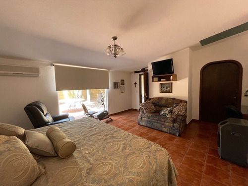 Casa En Venta De Un Piso En Juriquilla