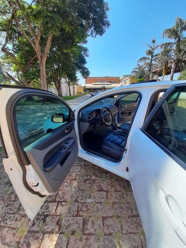 Ford Focus 2011 2.0 Titanium Flex 5p