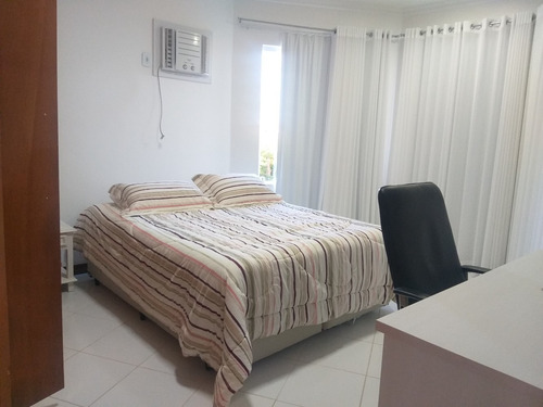 Imagem 11 de 14 de Casa Maravilhosa Em Unamar - A Poucos Passos Da Praia!