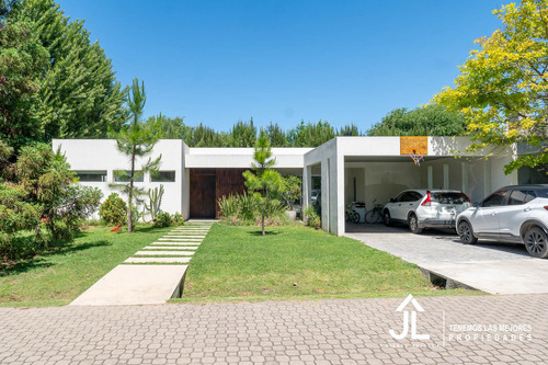 Casa En Alquiler Anual En La Codorniz