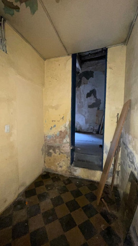 Lote De 124 M2. San Telmo, Salta 612 Apto Para 950m2