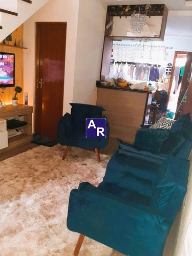 Imagem 4 de 15 de Vendo Sobrado Cotia 2 Dormitórios Com Quintal 50m2 Lavabo E Vaga De Garagem Condomínio Fechado - Cc00260 - 70485395