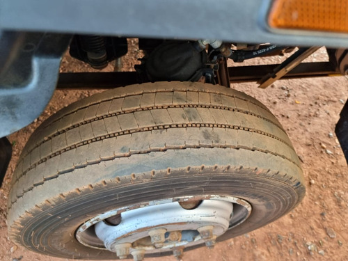 Imagem 9 de 15 de Mercedes Accelo 815 Ano 2014 Baú Randon 3/4 Baú Randon