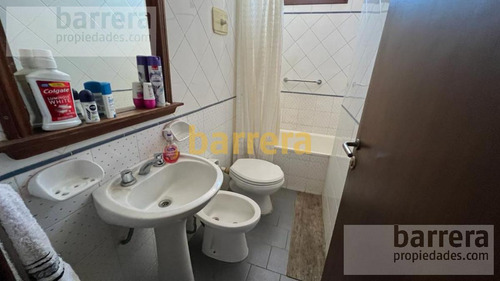 Chalet De Estilo Marplatense - Playa Grande