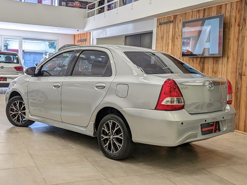 Toyota Etios 1.5 Sedan Xls At