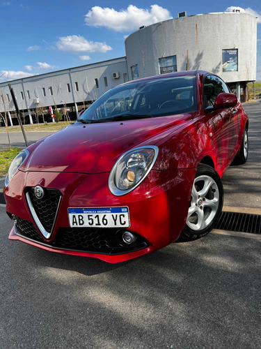 Imagen 2 de 19 de Alfa Romeo Mito 2017 1.4 Superbike 78cv