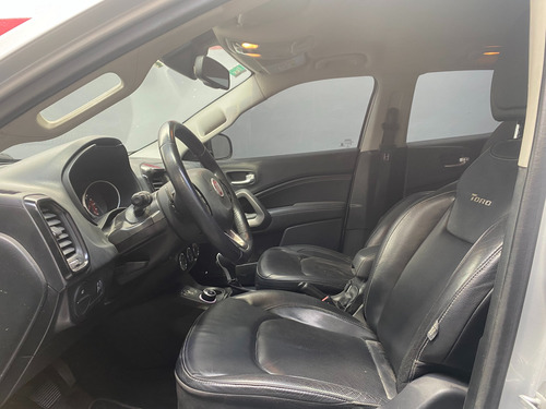 Fiat Toro 4x4 2018 En Marcha Y Andando Inundada Poloautos
