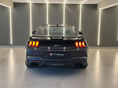 Ford Mustang New Gt V8