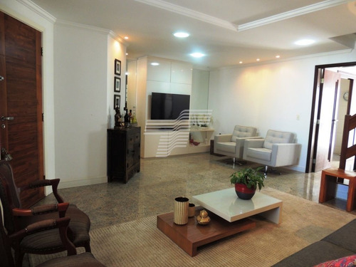 Imagem 2 de 15 de Sobrado Triplex, Água Verde, 6 Quartos (2 Suítes) Edícula, 4 Vagas. - Re61432752