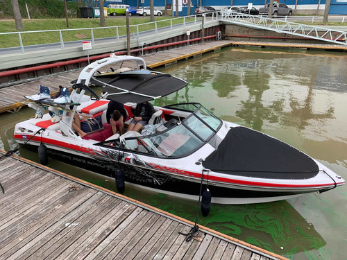 Super Air Nautique 230 Team Edition Wakeboard/surf Impecable
