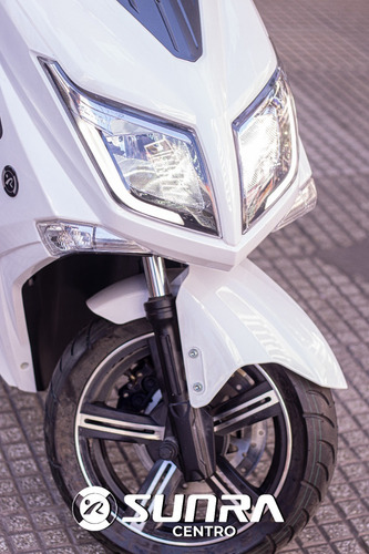 Imagen 3 de 25 de Moto Eléctrica Hawk / Promoción Con Baúl De Regalo / A
