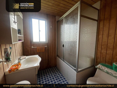 Se Vende Amplia Casa En Parcela 8d/6b, Frutillar