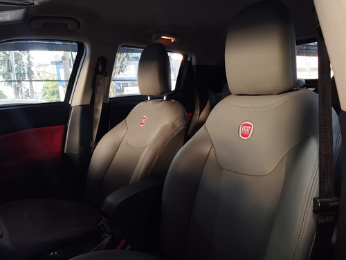 Fiat Toro 2.4 16v Freedom Flex 4x2 Aut. 4p