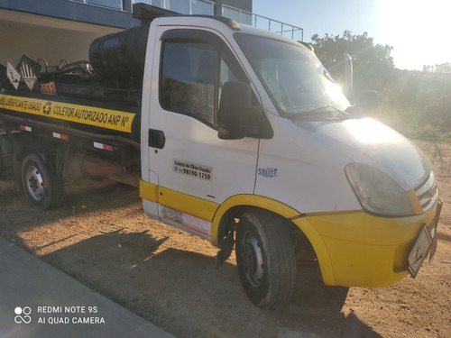 Imagem 1 de 8 de Iveco 35s14
