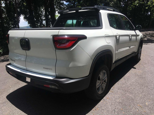 Fiat Toro 2020 1.8 16v Freedom Flex 4x2 Aut. 4p