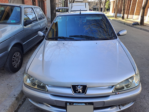Peugeot 306 1.9 Boreal D Aa