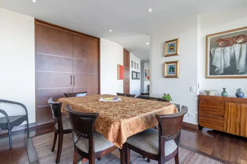 Apartamento En Venta En Chicó Oriental. Cod V9743