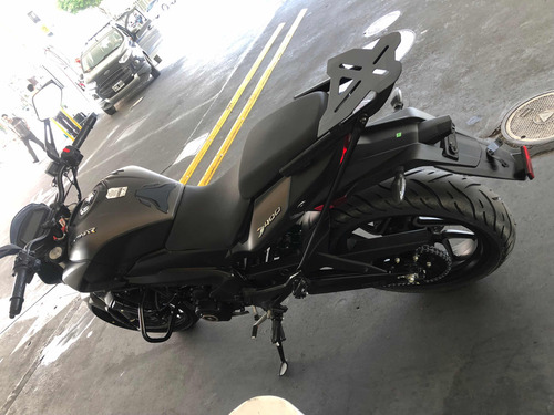 Imagen 3 de 5 de Bajaj Dominar 400
