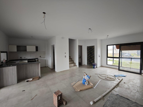 Duplex En Venta Quebradas De Manantiales 3 Dorm 3 Baños